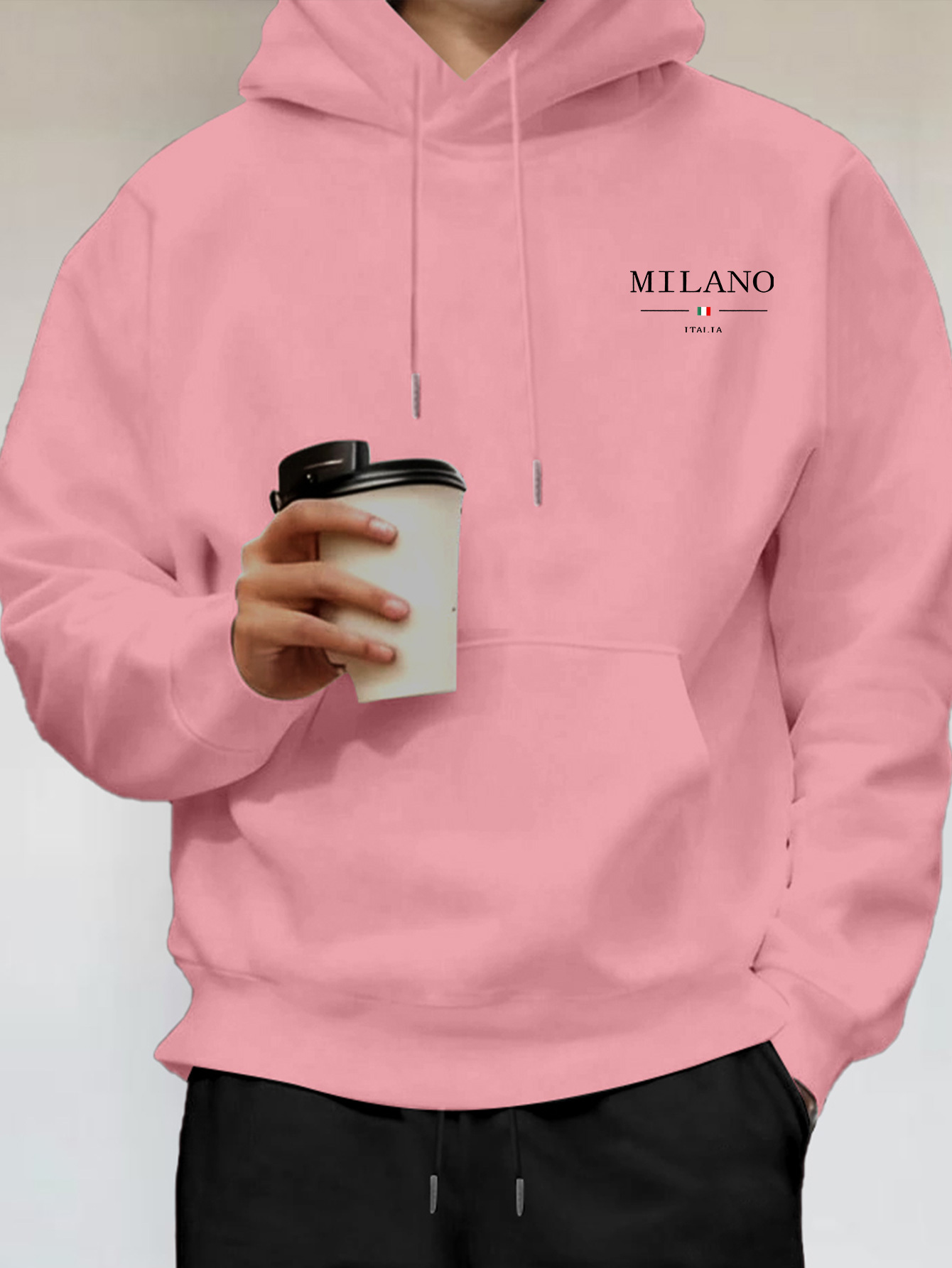 Minimalistische mode Milanese  - Street Fashion In Milan recensie en prijs