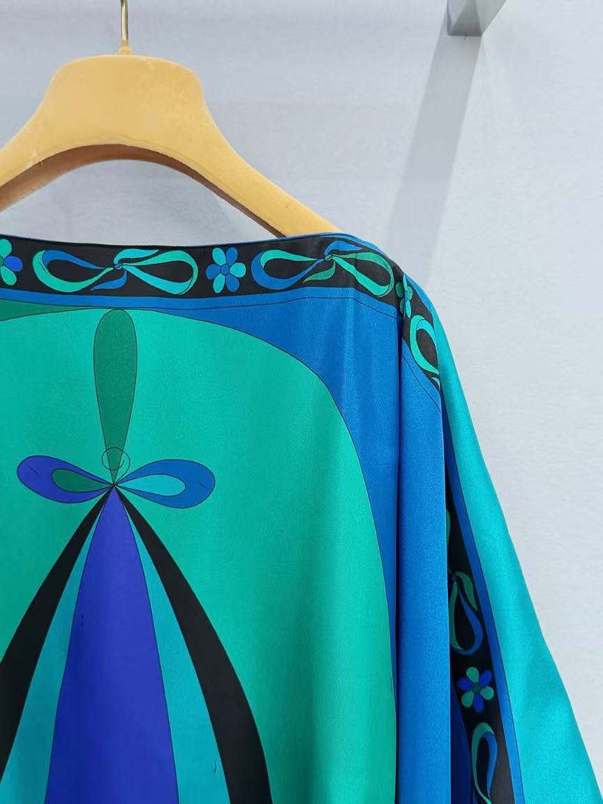 Klassieke groene damesmantels  - Street Fashion Logo recensie en prijs